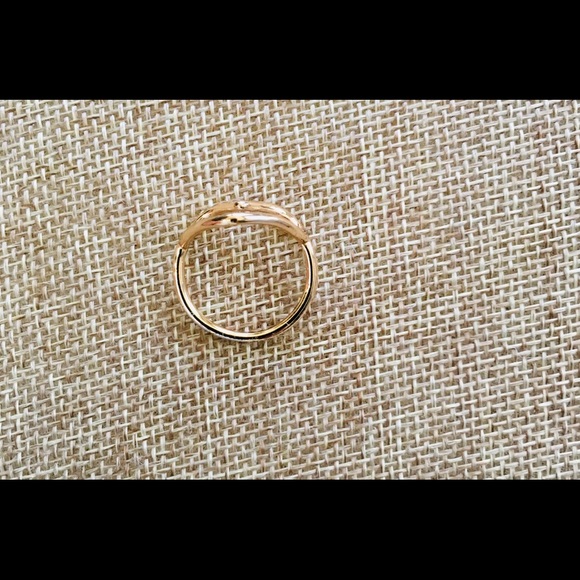 Ring - Picture 3 of 3